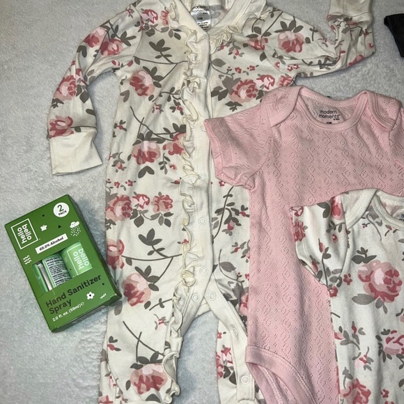 Baby girl 3-6M - Picture 3 of 7